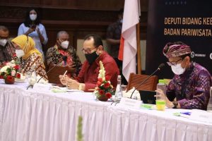 Menteri Pariwisata dan Ekonomi Kreatif Republik Indonesia Sandiaga Salahuddin Uno menyampaikan itu usai mengikuti rapat koordinasi persiapan pembukaan pariwisata Bali, di Politeknik Pariwisata Bali-Badung, Jumat (11/6/2021).