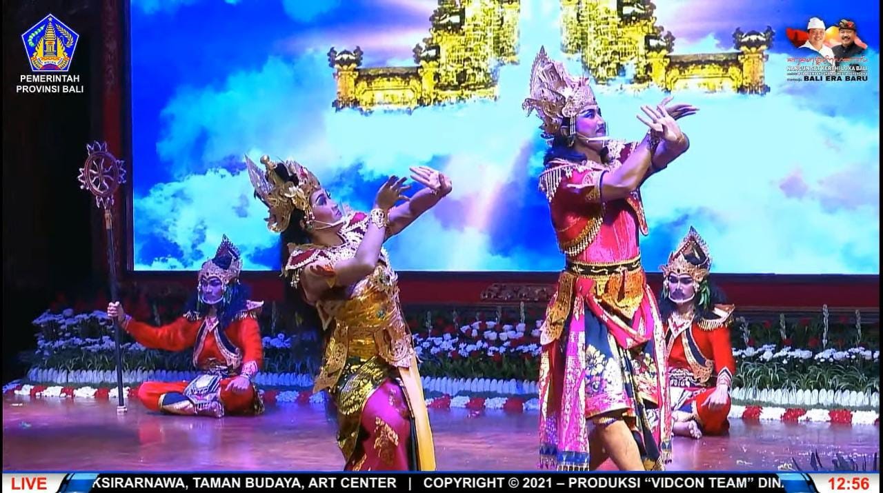 Tangkapan layar siaran langsung Sendratari "Wreksa Kastuba" yang dipentaskan dalam pembukaan PKB ke-43.