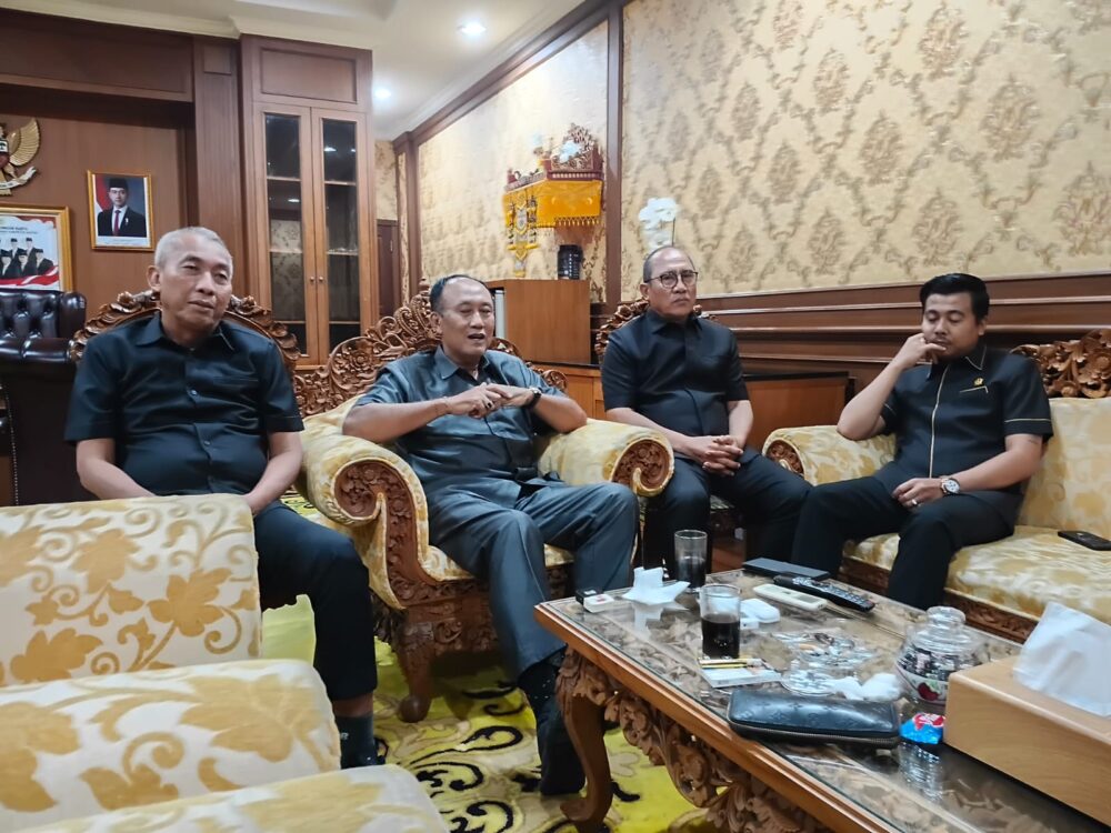 Fraksi Golkar DPRD Badung Dukung Langkah Darurat Sampah, Tekankan Pentingnya Transparansi