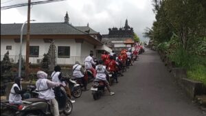 IBTK Bawa Berkah, Ojek Lokal di Besakih Kantongi Ratusan Ribu per Hari